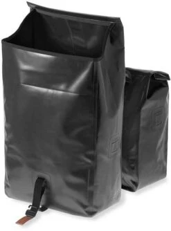 BASIL Urban Dry 5 BASIL Urban Dry -Specialized shop basil urban dry pannier 295017 1 12 2