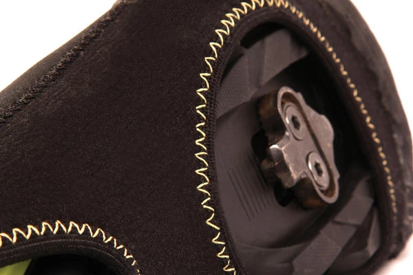 Endura MT500 II Overshoes 6 Endura MT500 II Overshoes - Image 4