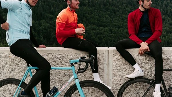 Rapha Pro Team Socks - Regular 7 Rapha Pro Team Socks - Regular - Image 5