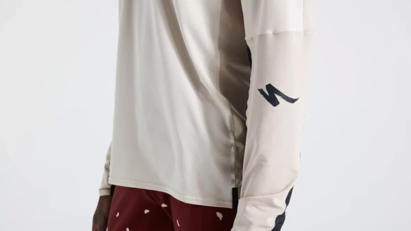 Specialized Men's Trail Air Long Sleeve Jersey 7 Specialized Men's Trail Air Long Sleeve Jersey - Image 5